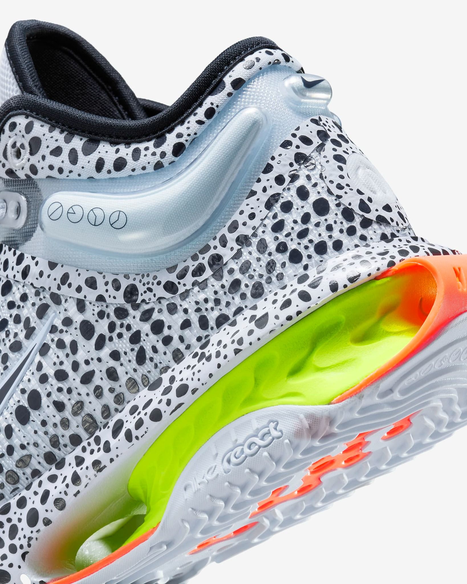 Nike - Giày thể thao Nam G.T. Jump 2 Electric Basketball Shoes