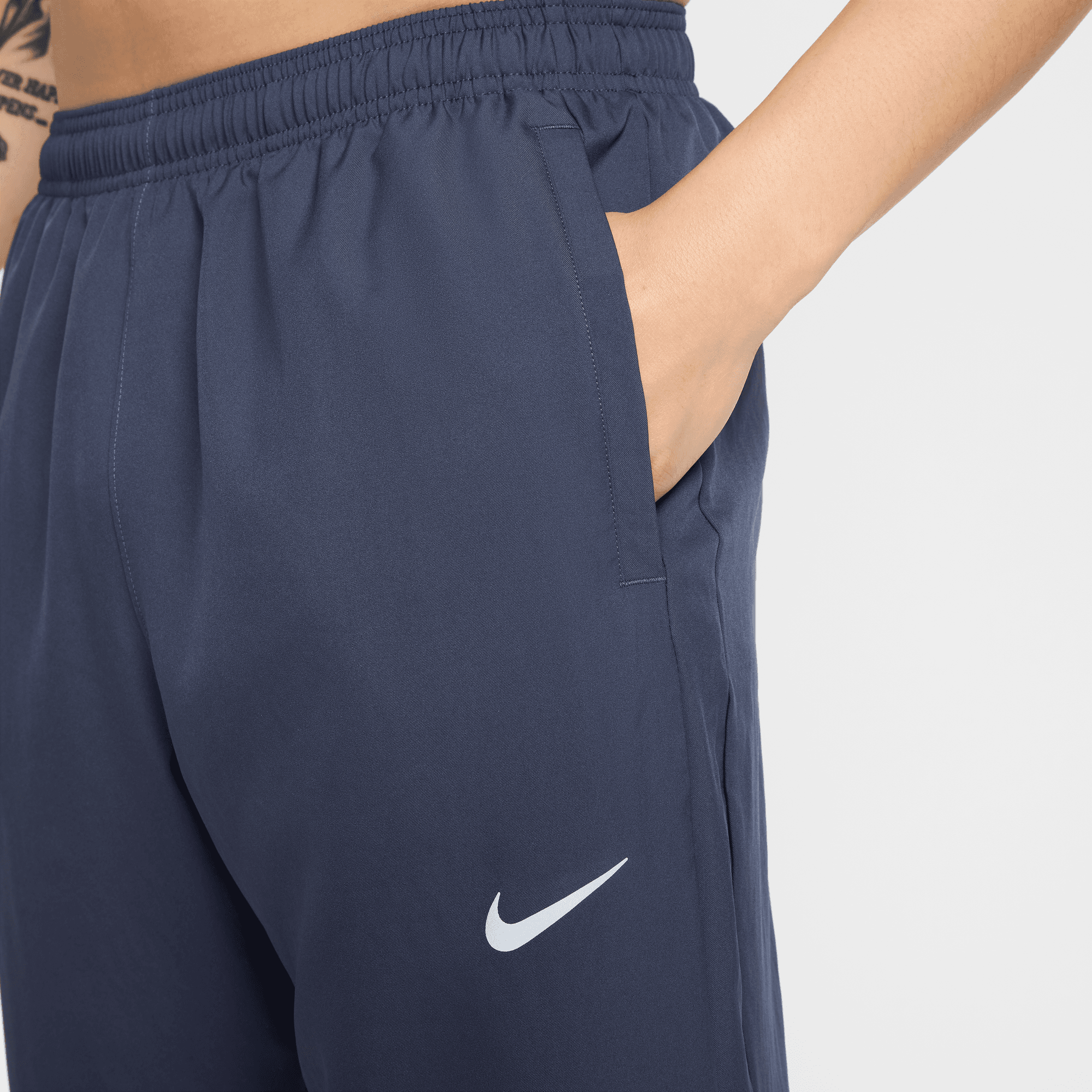 Nike - Quần dài thể thao Nam Challenger Men's Dri-FIT Woven Running Trousers