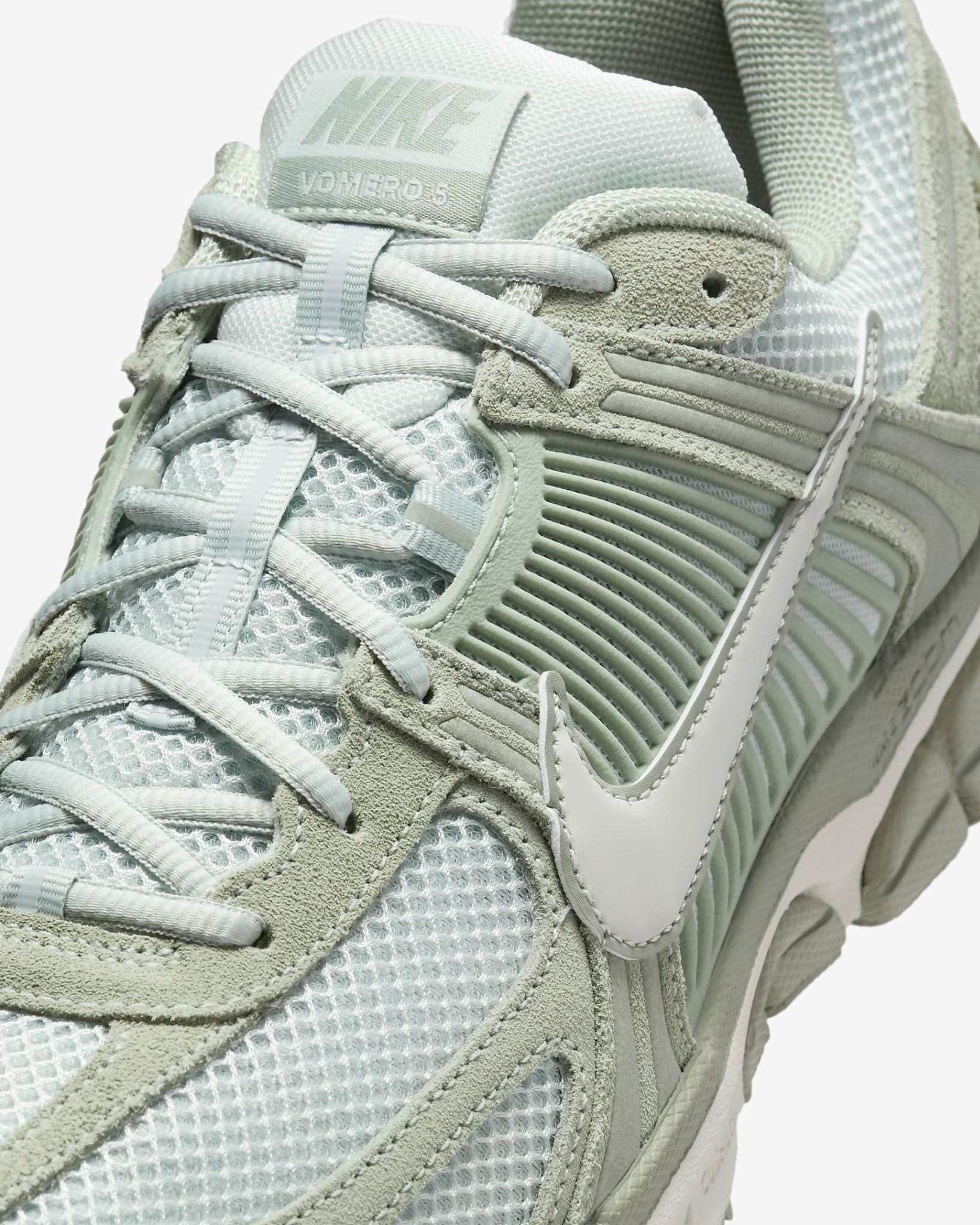 Nike - Giày thời trang thể thao Nam Zoom Vomero 5 Men's Shoes