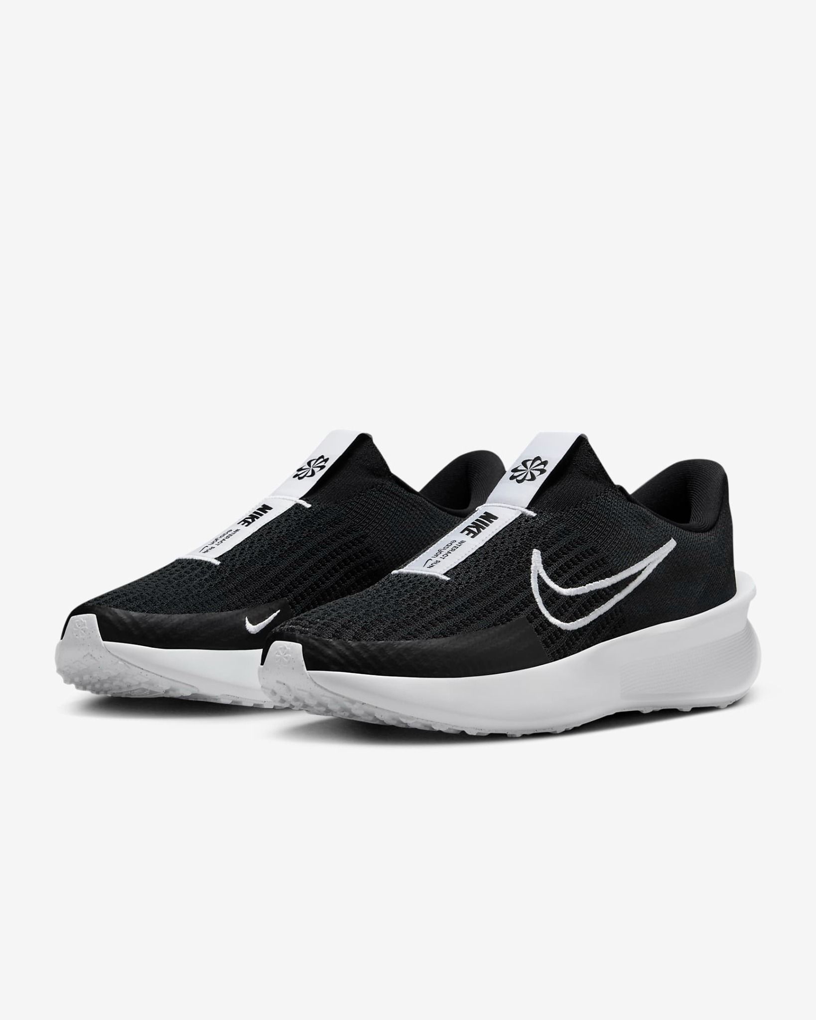 Nike - Giày chạy bộ thể thao Nam Interact Run EasyOn Men's Road Running Shoes
