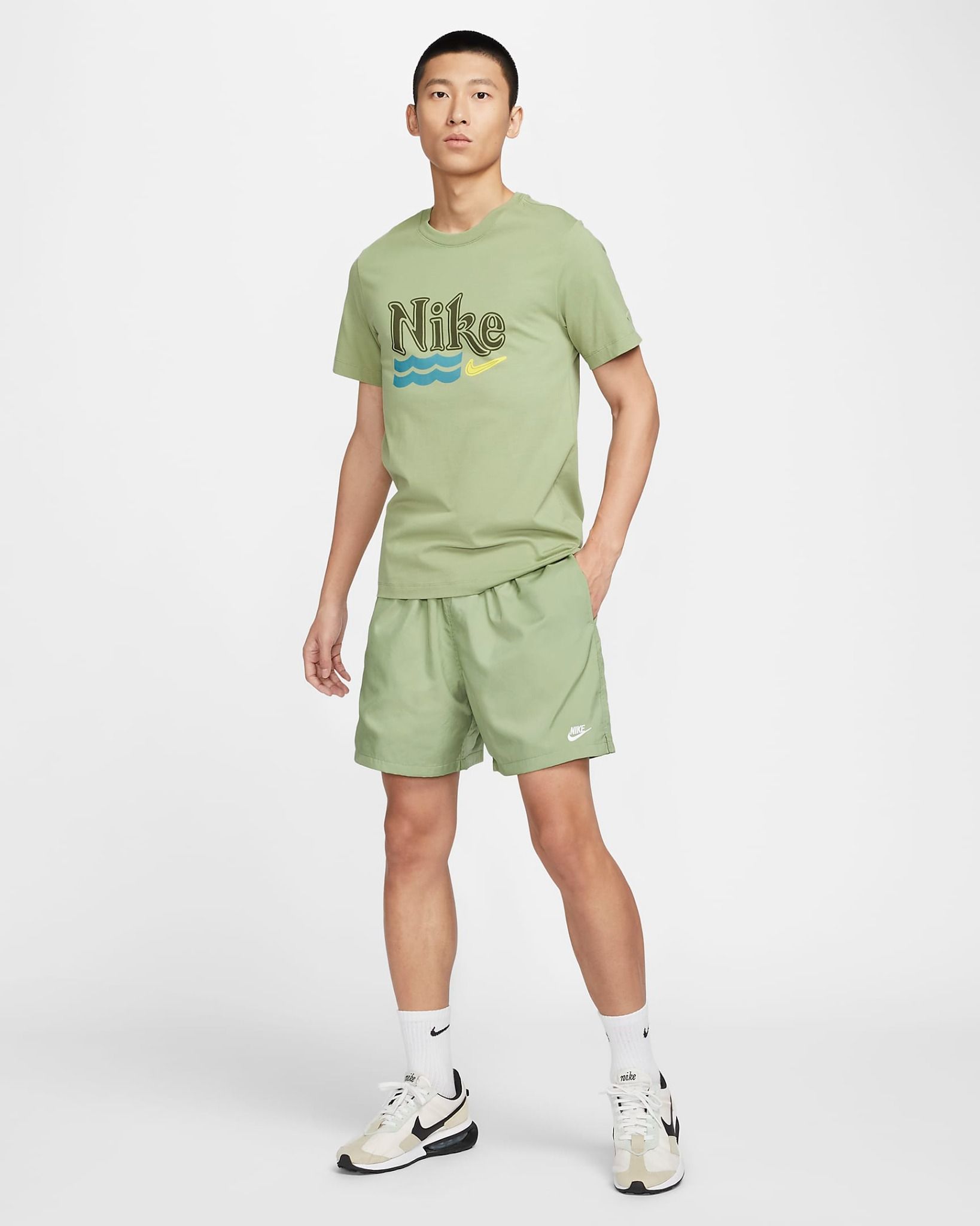 Nike - Quần ngắn thể thao Nam Club Men's Woven Flow Shorts