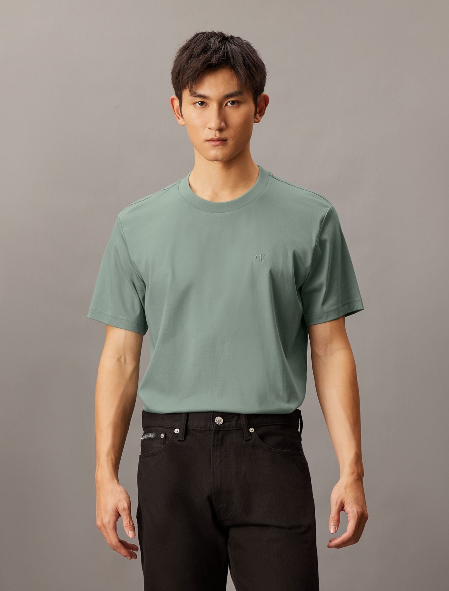 Calvin Klein - Áo thun thời trang CK nam UV Protect Smooth Cotton Tee