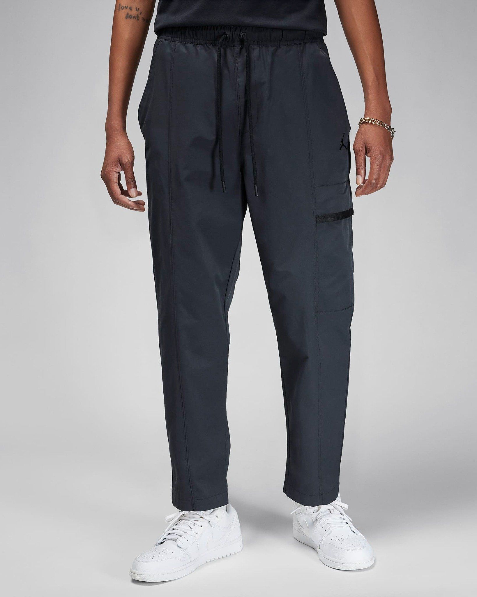 Nike - Quần Dài Thể Thao Nam Jordan Essentials Men'S Woven Trousers