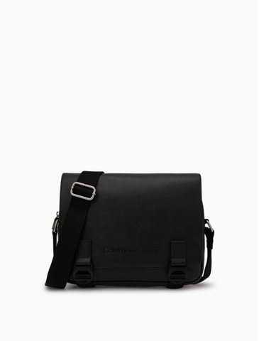 Calvin Klein - Túi đeo chéo nam Street Style Logo Messenger & Shoulder Bags