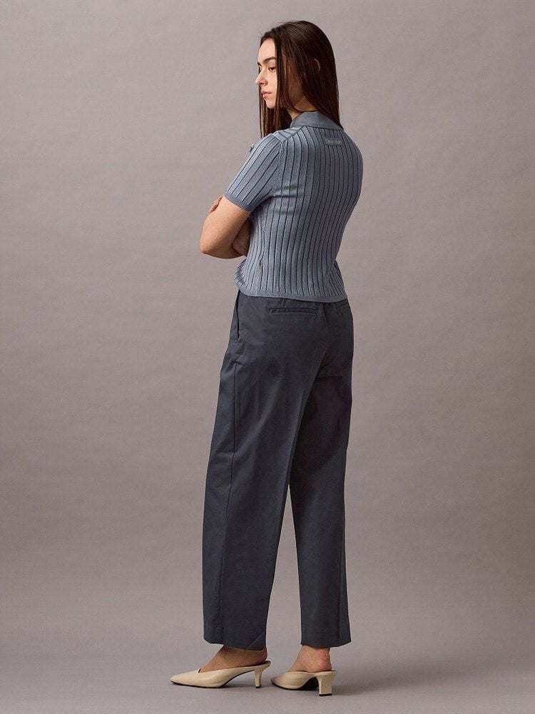 Calvin Klein - Quần tây dài CK nữ Cotton Chino Pleated Trouser