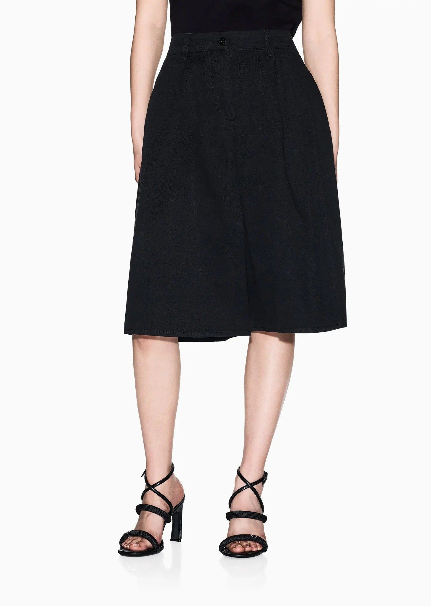 Armani Exchange - Quần short nữ Aix Women's Bermuda