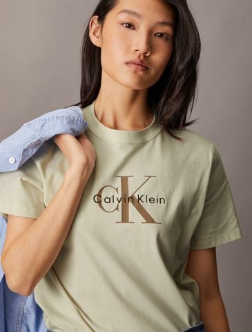 Calvin Klein - Áo thun tay ngắn nữ CK Hero Classic Monogram Tee - 3