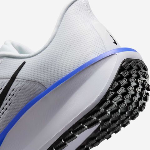 Nike - Giày chạy bộ thể thao Nam Nike Quest 6 Men's Road Running Shoes