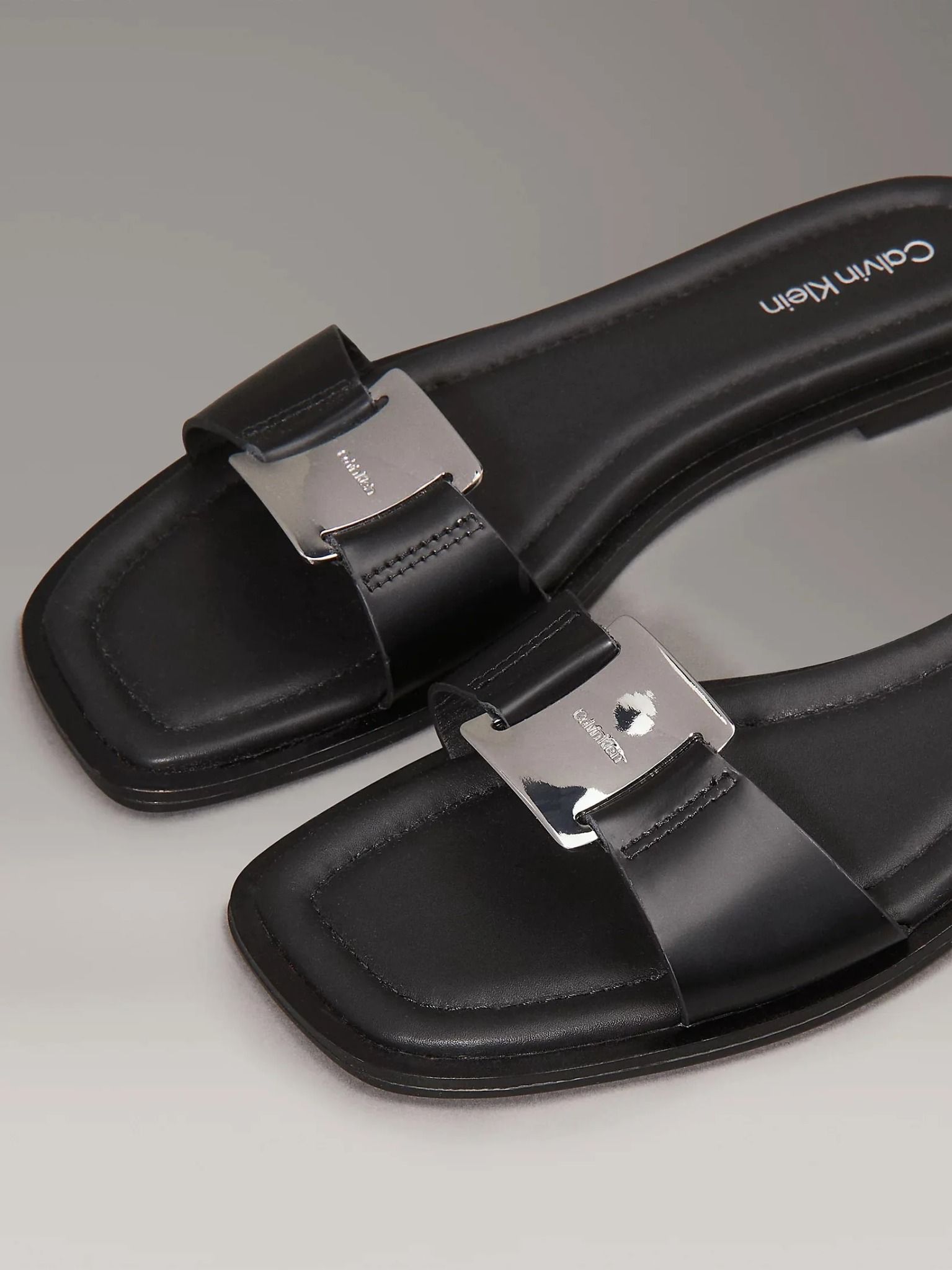 Calvin Klein - Dép quai ngang CK nữ Premium CK Flat Slide Leather