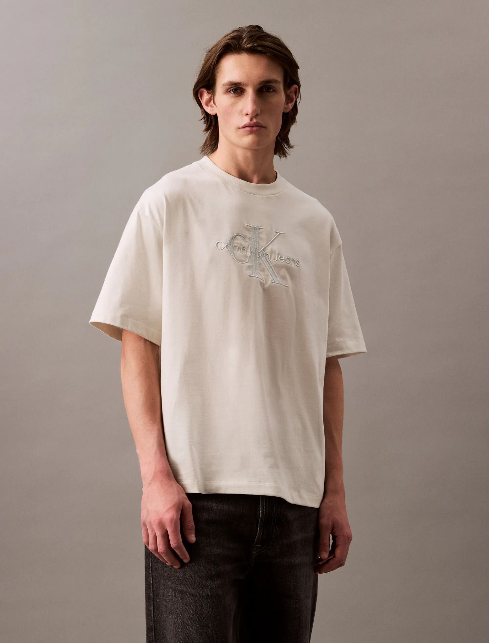 Calvin Klein - Áo phông thời trang CK nam Relaxed Monogram T-shirt