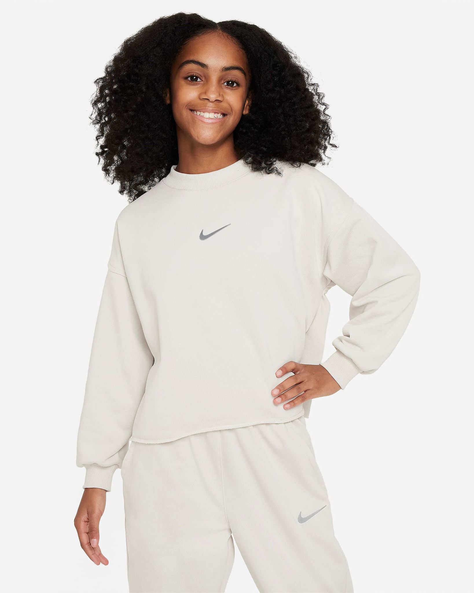 Nike - Áo Tay Dài Thể Thao Thời Trang Bé Gái Older Kids' (Girls') Dri-Fit Crew-Neck Sweatshirt
