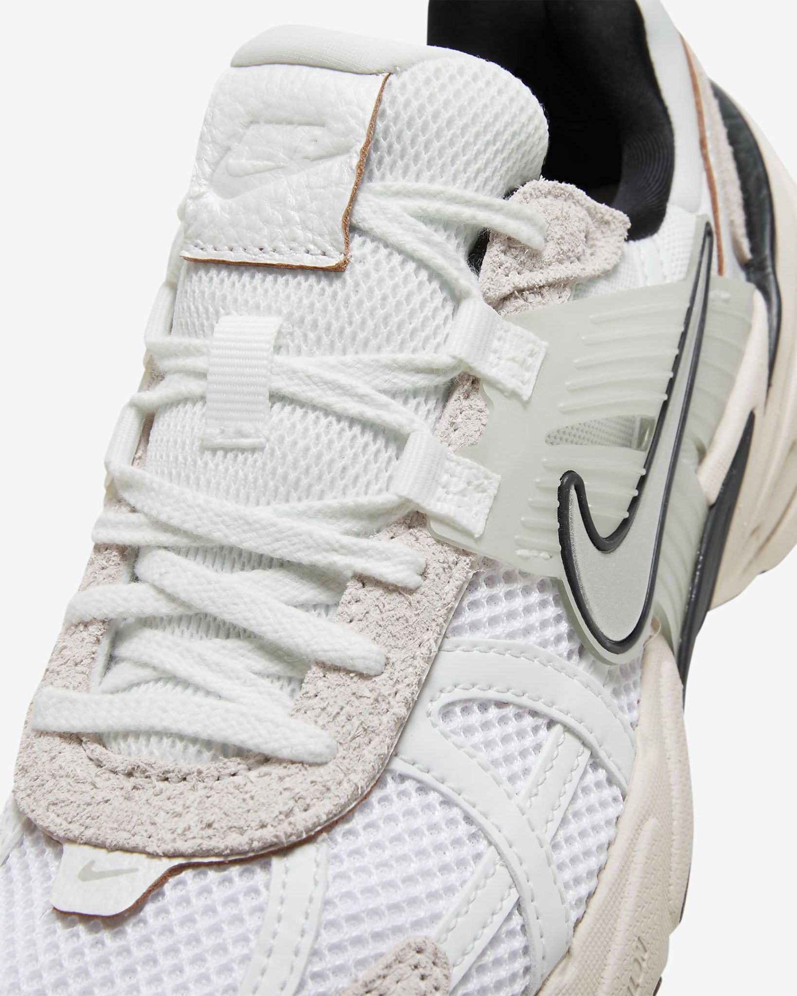 Nike - Giày thời trang thể thao Nữ V2K Run Shoes