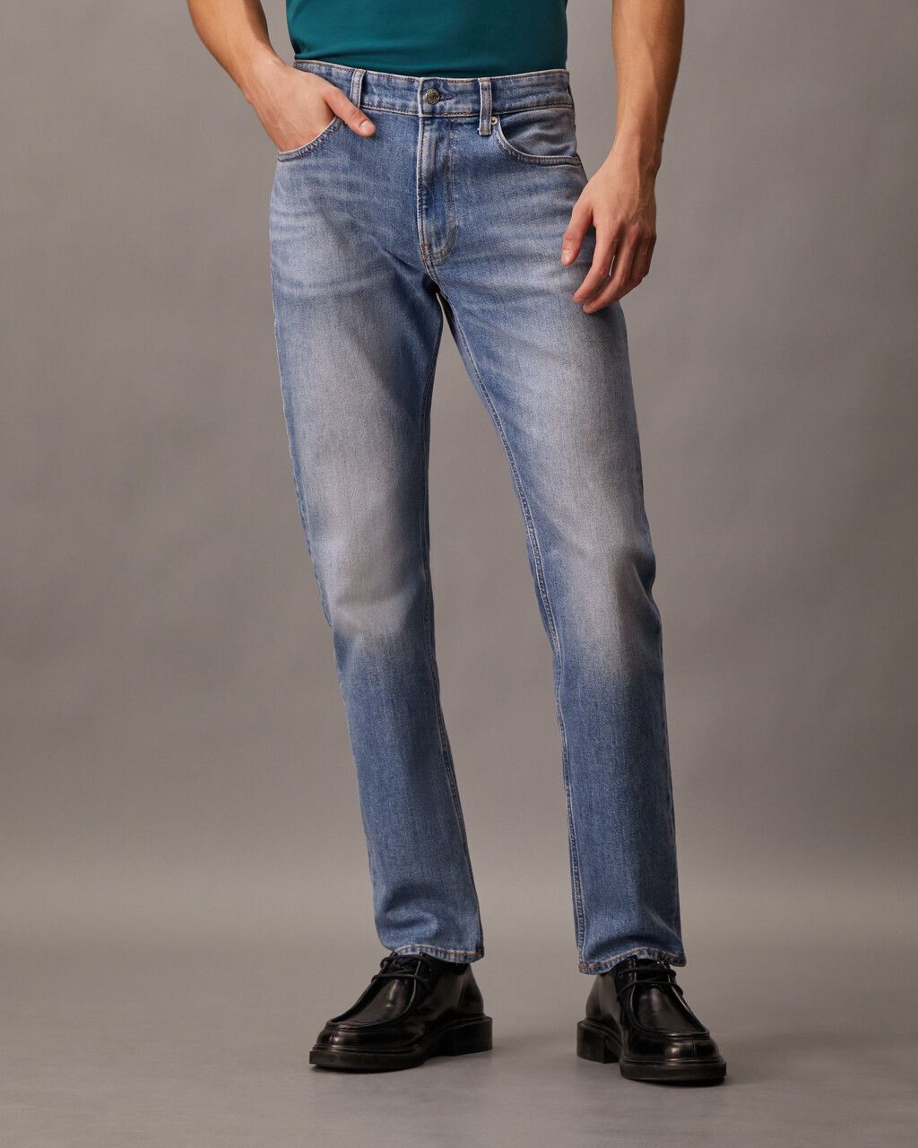 Calvin Klein - Quần jeans CK nam Italian Denim Authentic Straight Jeans