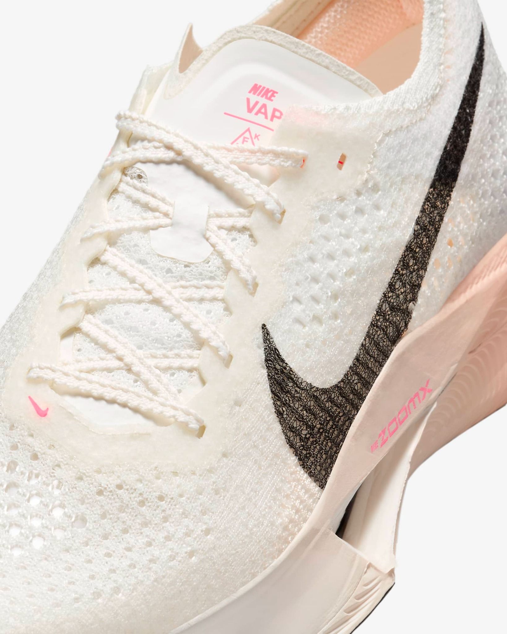 Nike - Giày chạy bộ thể thao Nữ Vaporfly 3 Women's Road Racing Shoes