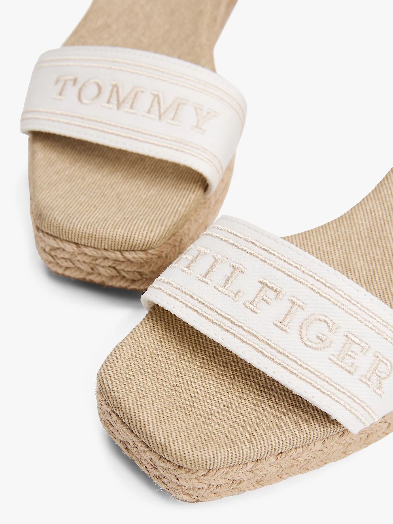 Tommy Hilfiger - Giày xăng đan nữ Hilfiger Monotype Wedge Espadrilles