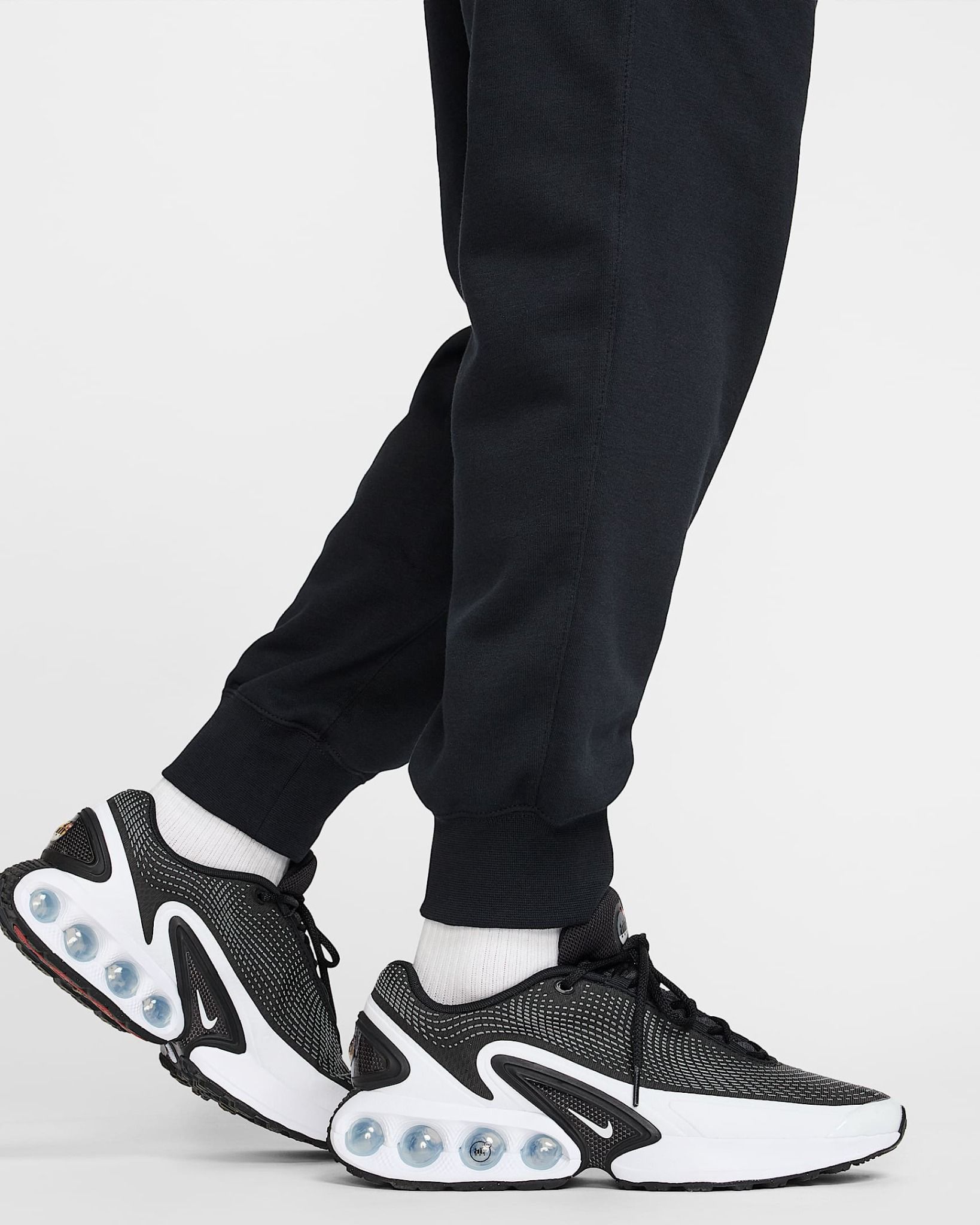 Nike - Quần dài thể thao Nam Men's Club Jogger