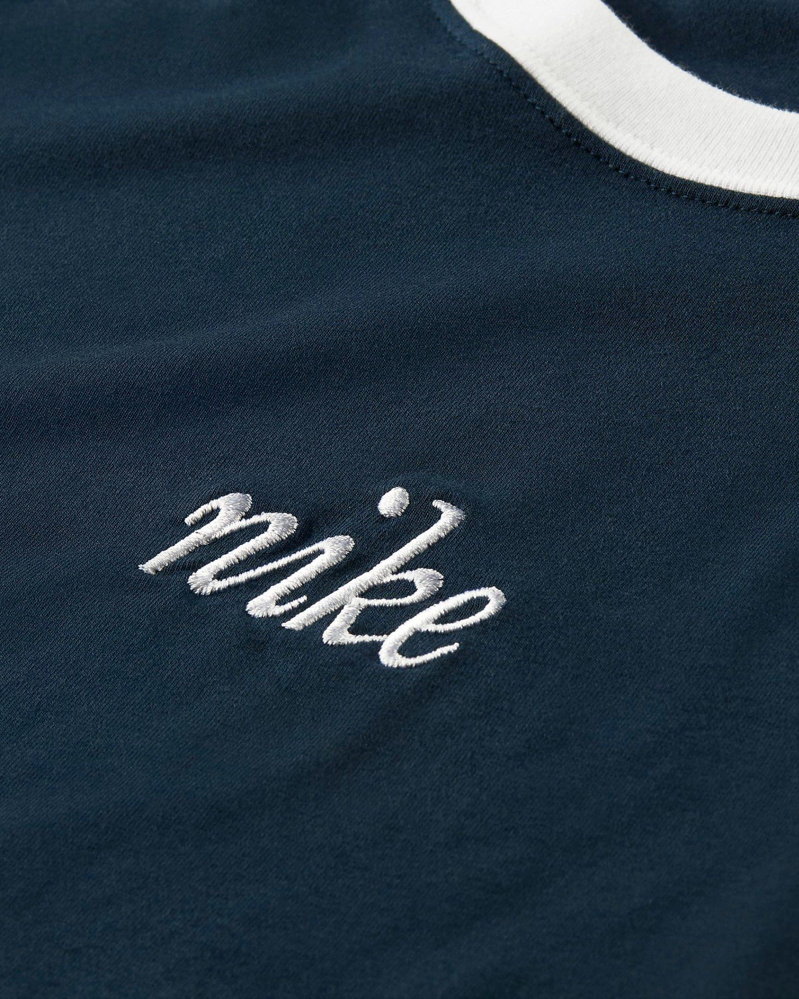 Nike - Áo thun thời trang Nữ Chill Knit Women's Slim Cropped Tee