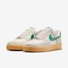 Nike - Giày thời trang thể thao Nam Air Force 1 '07 LV8 Men's Shoes