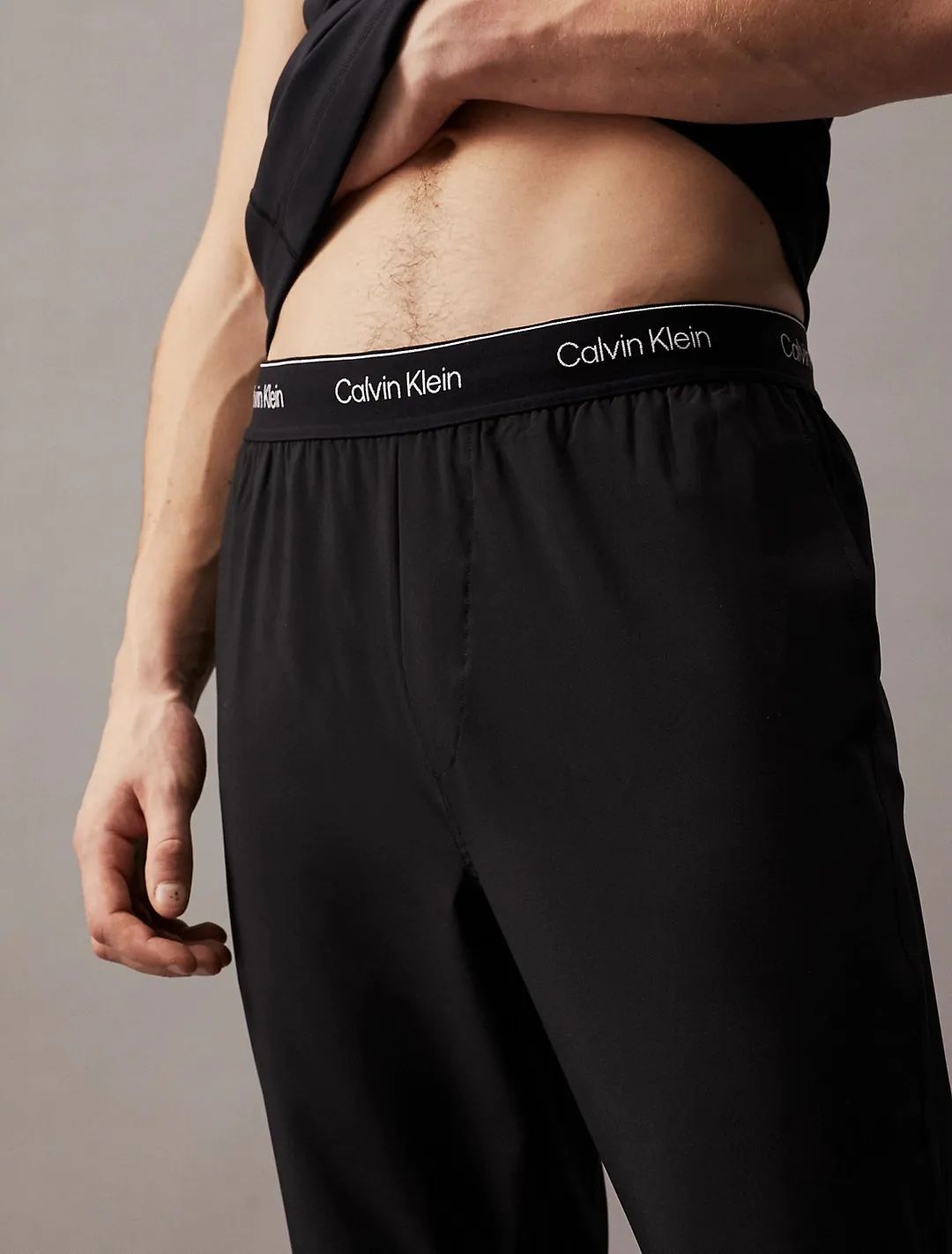 Calvin Klein - Quần dài thể thao CK nam Premium Woven Pants