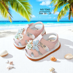 Dép tập đi cho bé gái 0 - 24 tháng êm nhẹ chống trơn trượt có tiếng kêu chíp chíp đính hoa xinh xắn và dễ thương cho bé gái TD60
