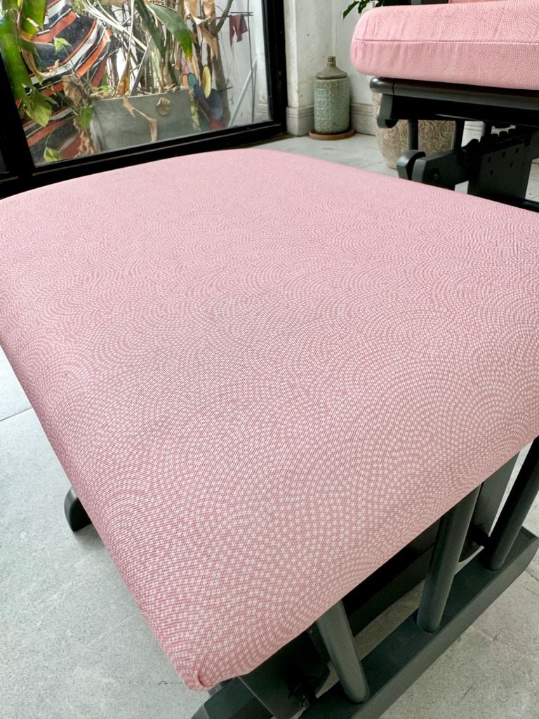 Ghế Lắc Thư Giãn Có Khóa - Glider Rocker #GL06-Pink