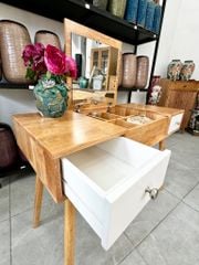 Bàn trang điểm #9220