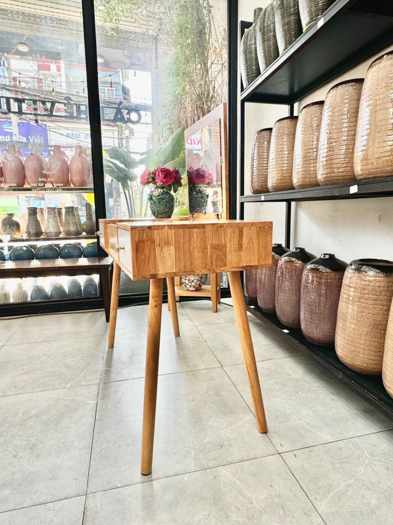 Bàn trang điểm #9220