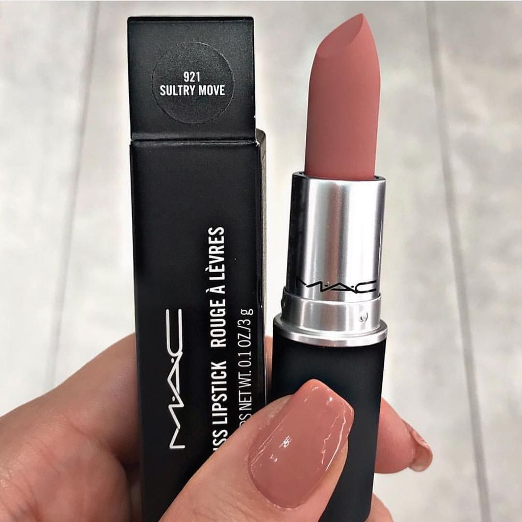 Son MAC 921 Sultry Move - Powder Kiss Lipstick