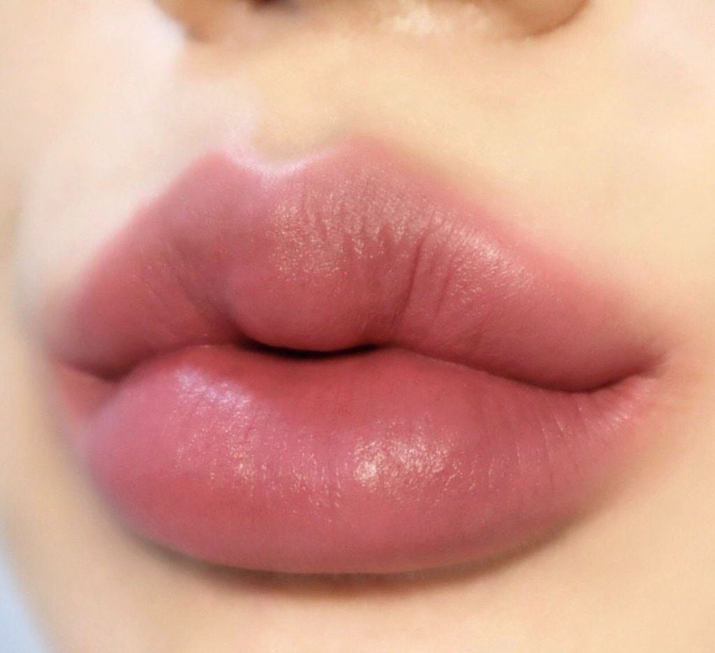 Son Dưỡng Cao Cấp Rose Hermes Rosy Lip Enhancer Màu 49 Rose Tan