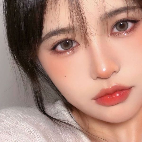 Son Dưỡng Cle De Peau Lip Glorifier Màu 02 Red