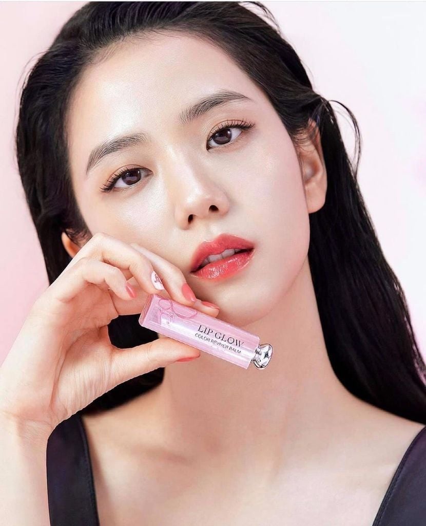 Son Dưỡng Dior Addict Lip Glow Màu 025 Seoul Scarlet