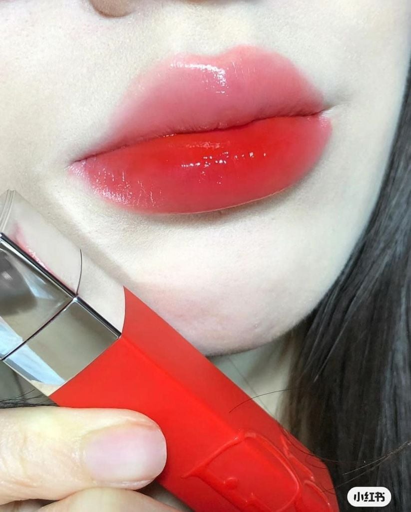 Son Dior Addict Lip Tattoo 561 Natural Poppy