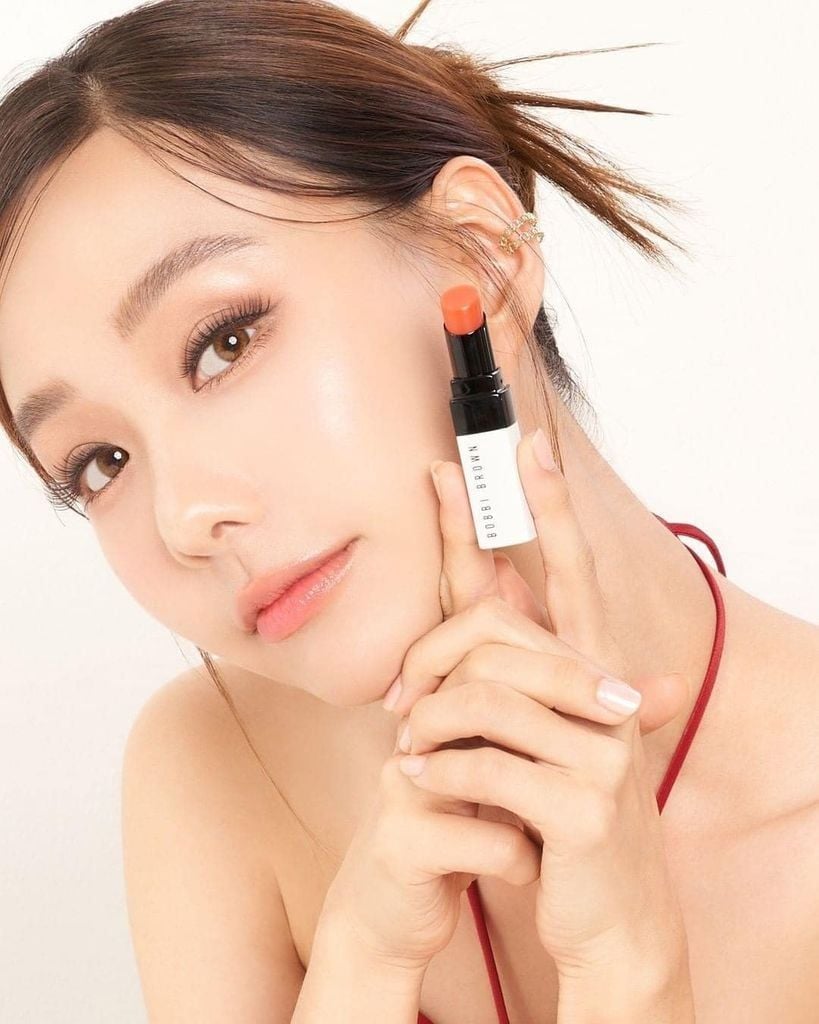 Son Dưỡng Bobbi Brown Extra Lip Tint Màu Bare Claret 04
