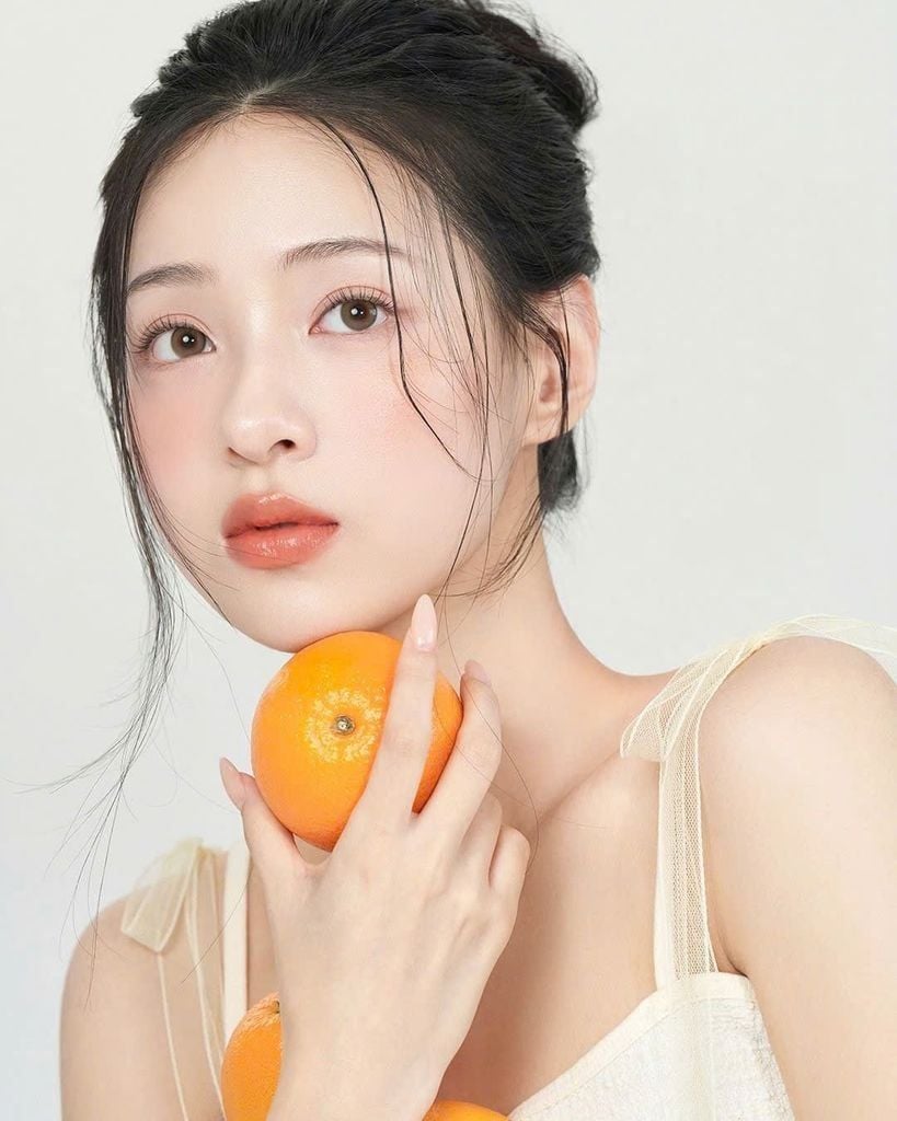 Son Dưỡng Dior Addict Lip Glow 076 Tangerine