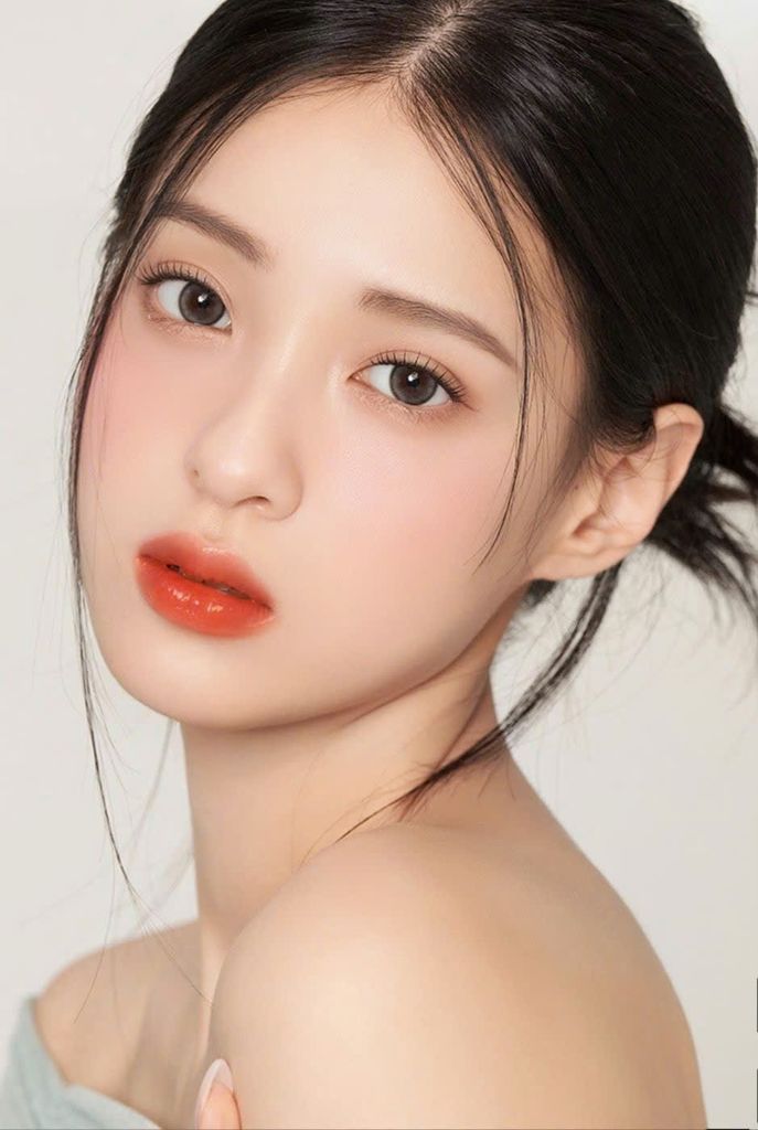 Son Hermès Silky Shine 28 Orange Flash Limited 2025