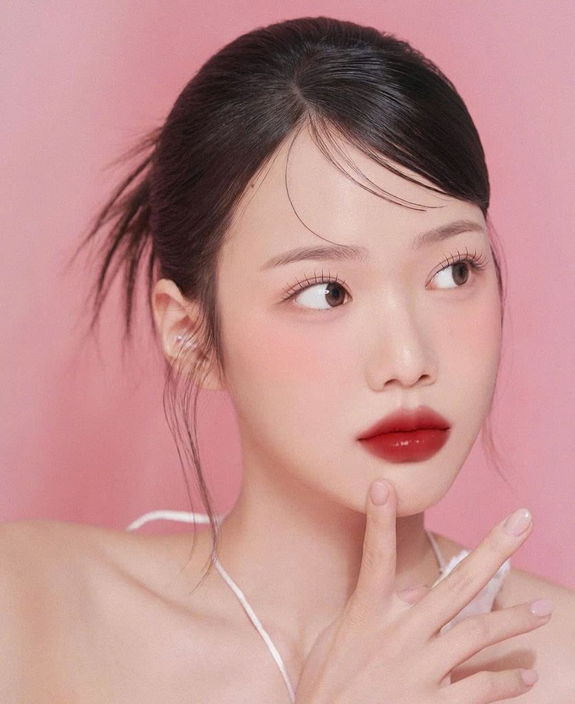 Son Hermès Silky Shine 64 Rouge Casaque Limited 2025