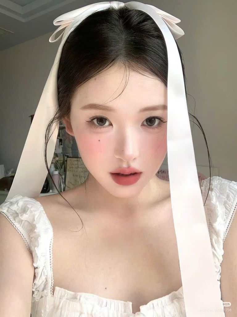 Son Christian Louboutin On The Go Bare Rococotte 013M