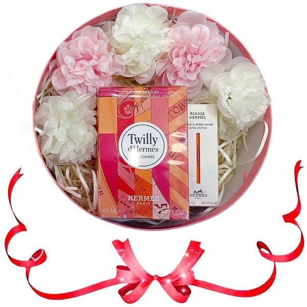 Set Quà Valentine Đặc Biệt Cho Bạn Gái