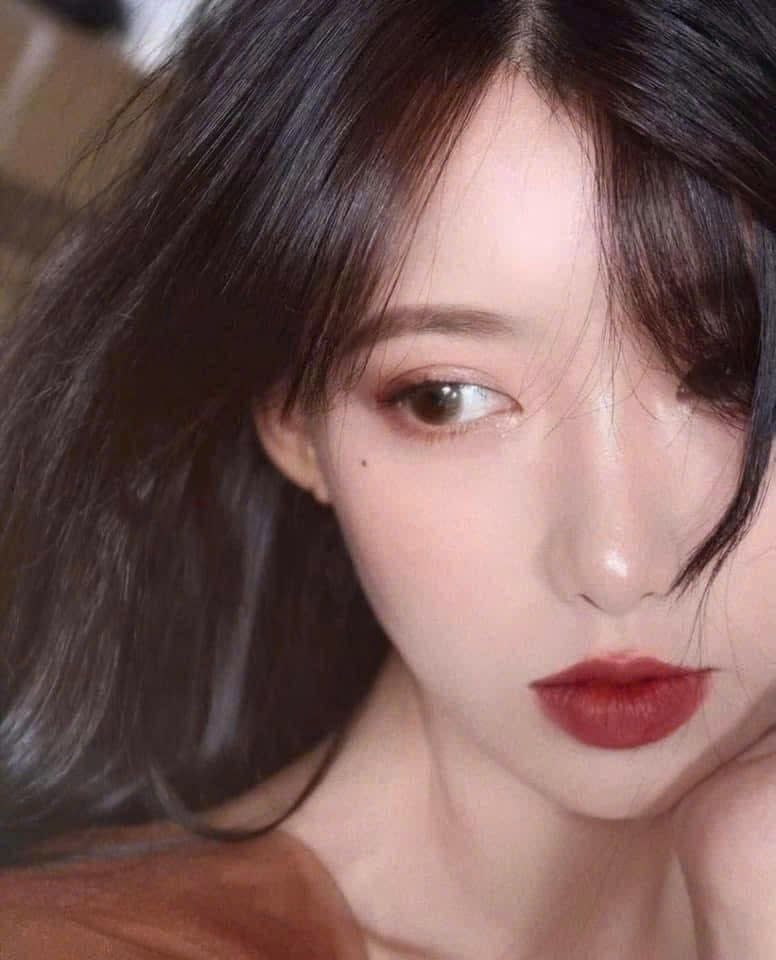 Son Tom Ford Màu 08 Velvet Cherry - Vỏ Đỏ