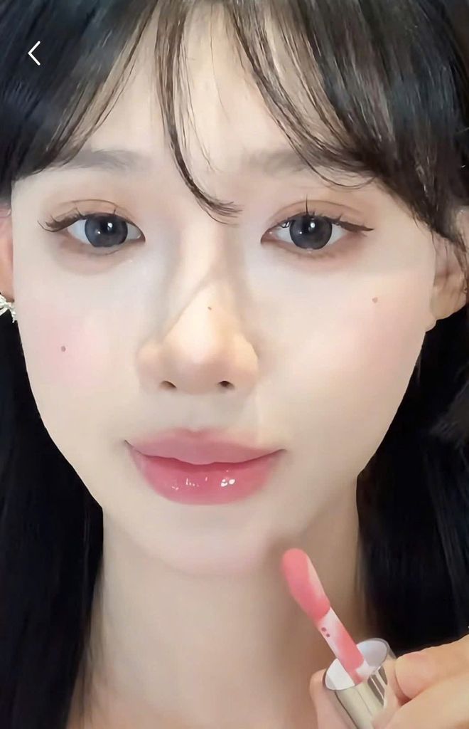 Son YSL Loveshine Plumping Lip Oil Gloss 3 Mellow Mallow