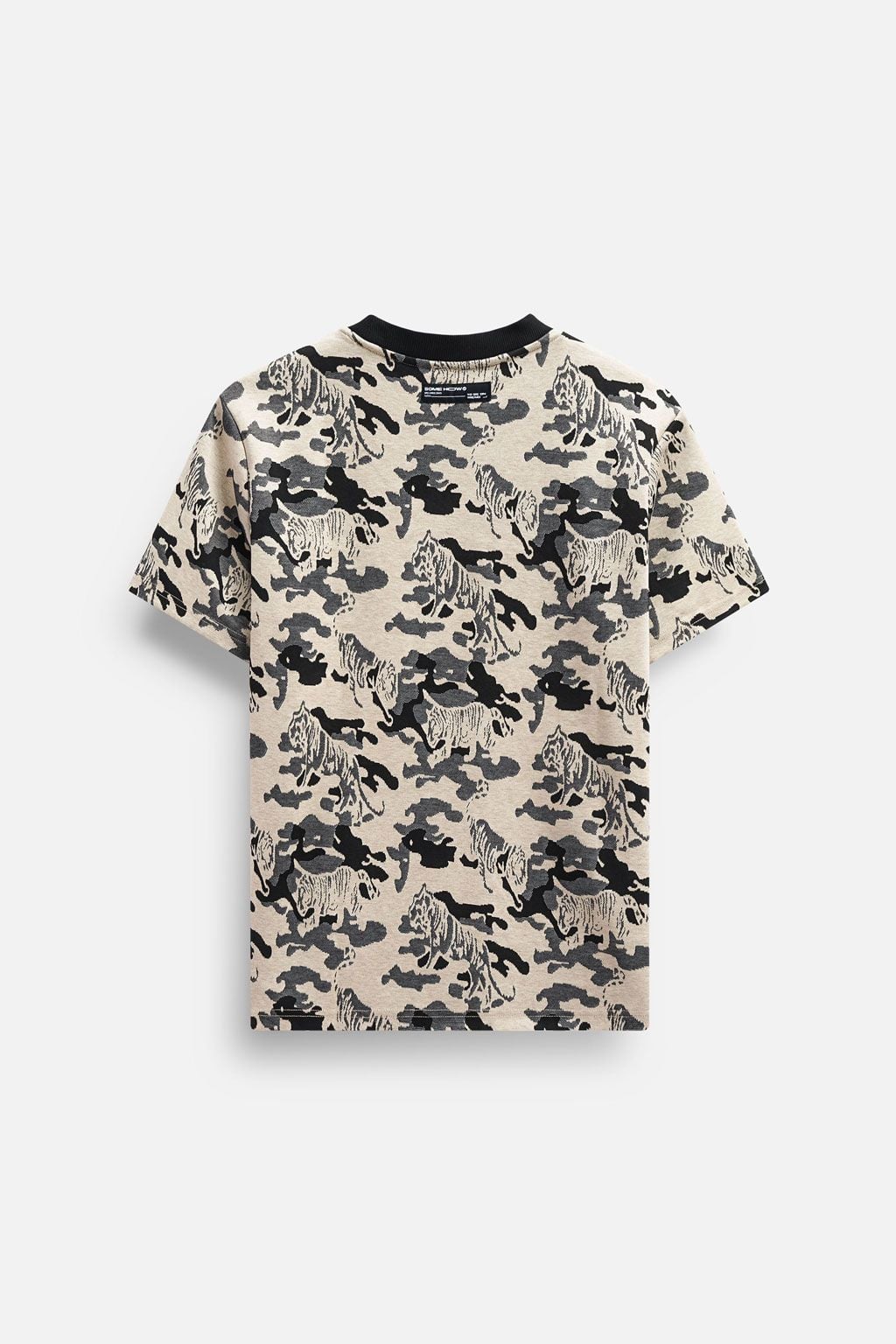 Áo Thun Camouflage Tiger