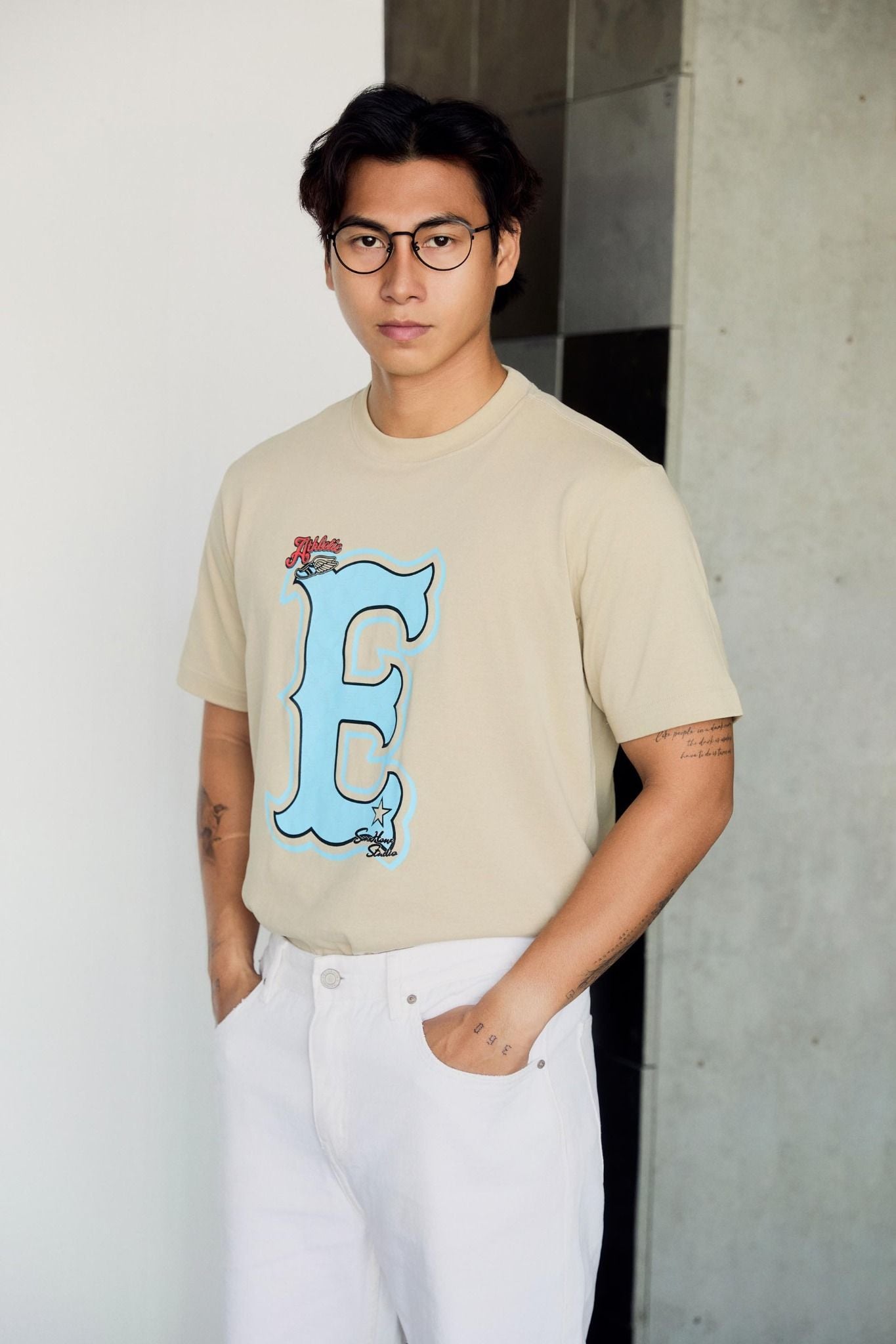  Áo Thun College Number 10 