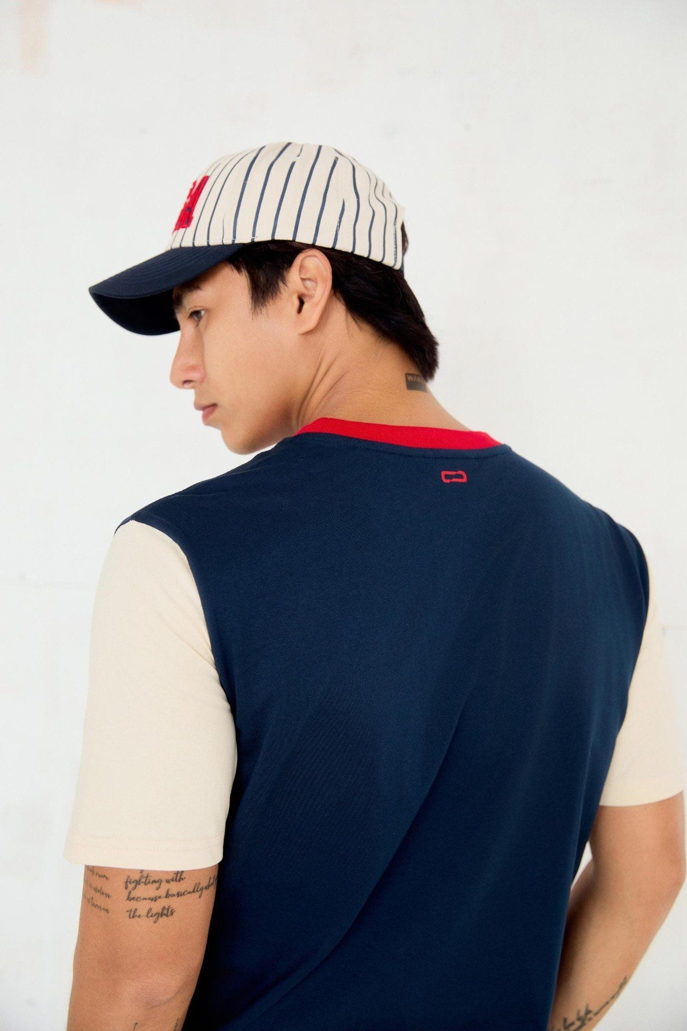 Áo Thun Diag Beige Land Blue