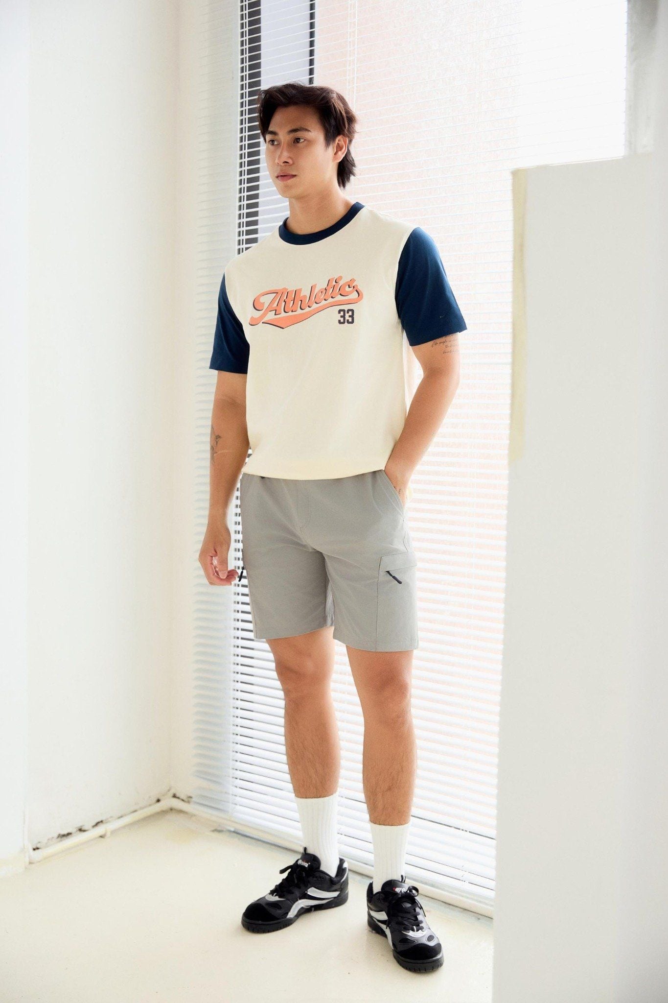  Áo Thun Athletic Blue Sleeves 33 