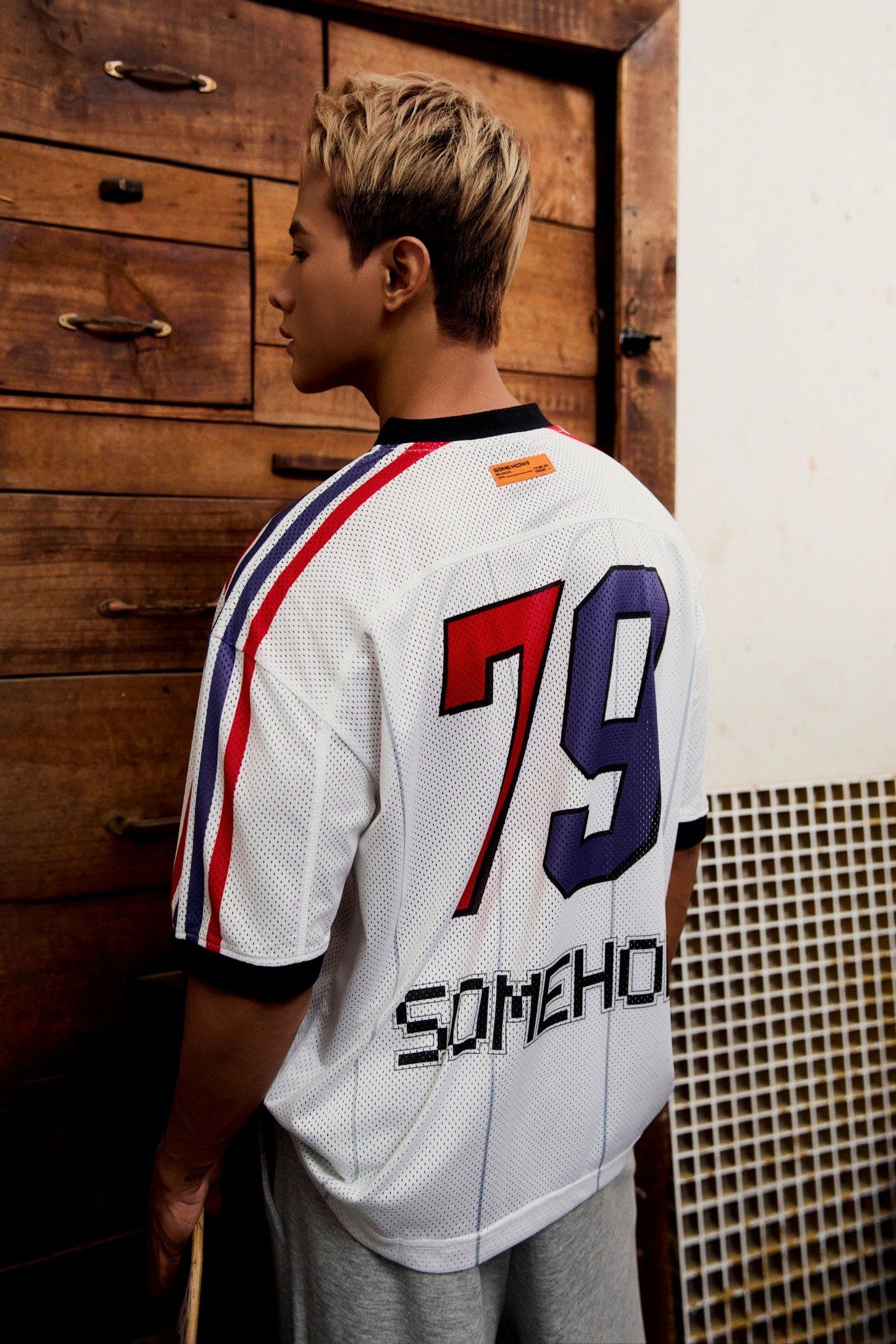 Áo Thun Retro Vibe Original 79