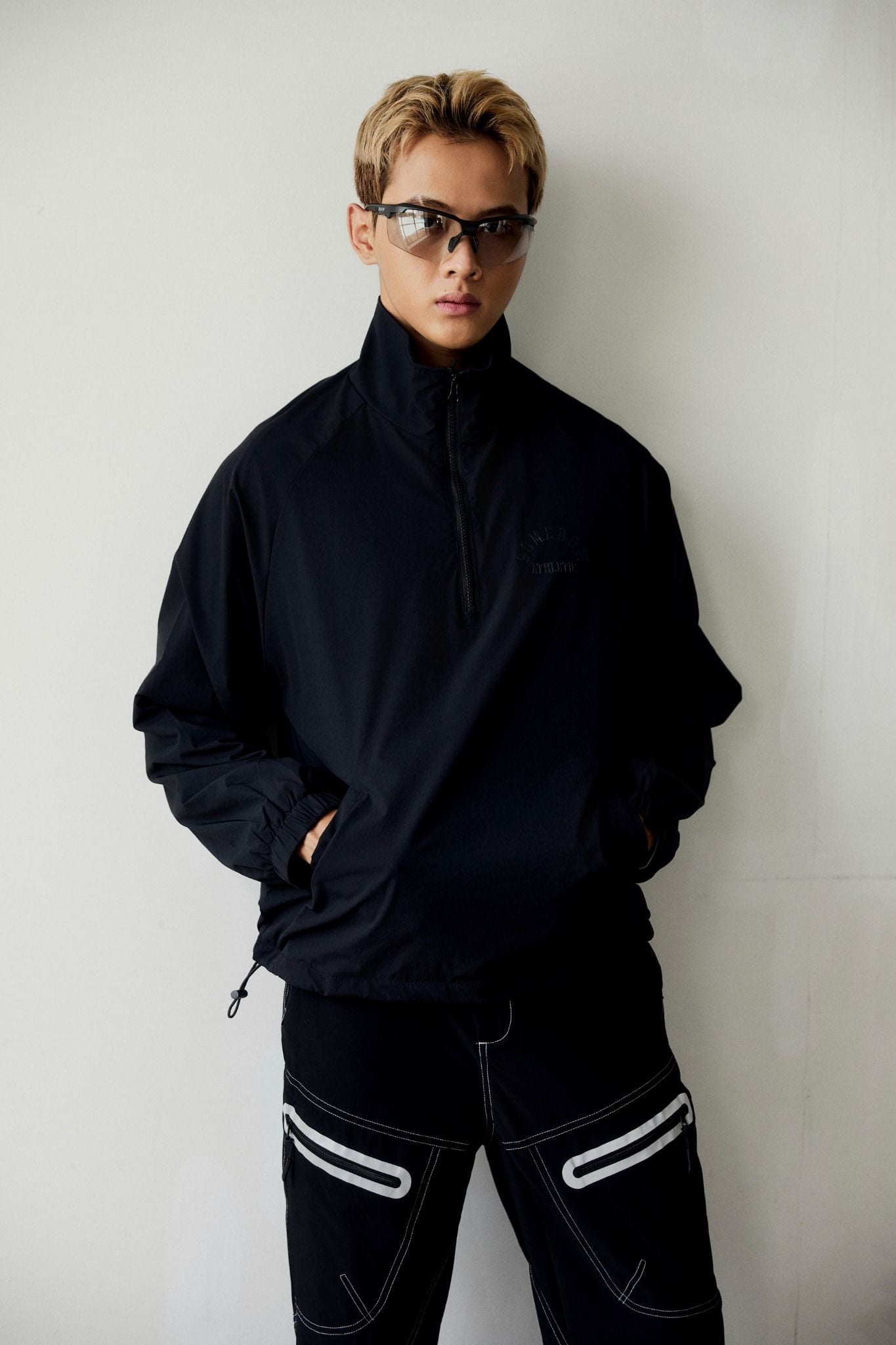  Áo Khoác Halfzip Parachute 