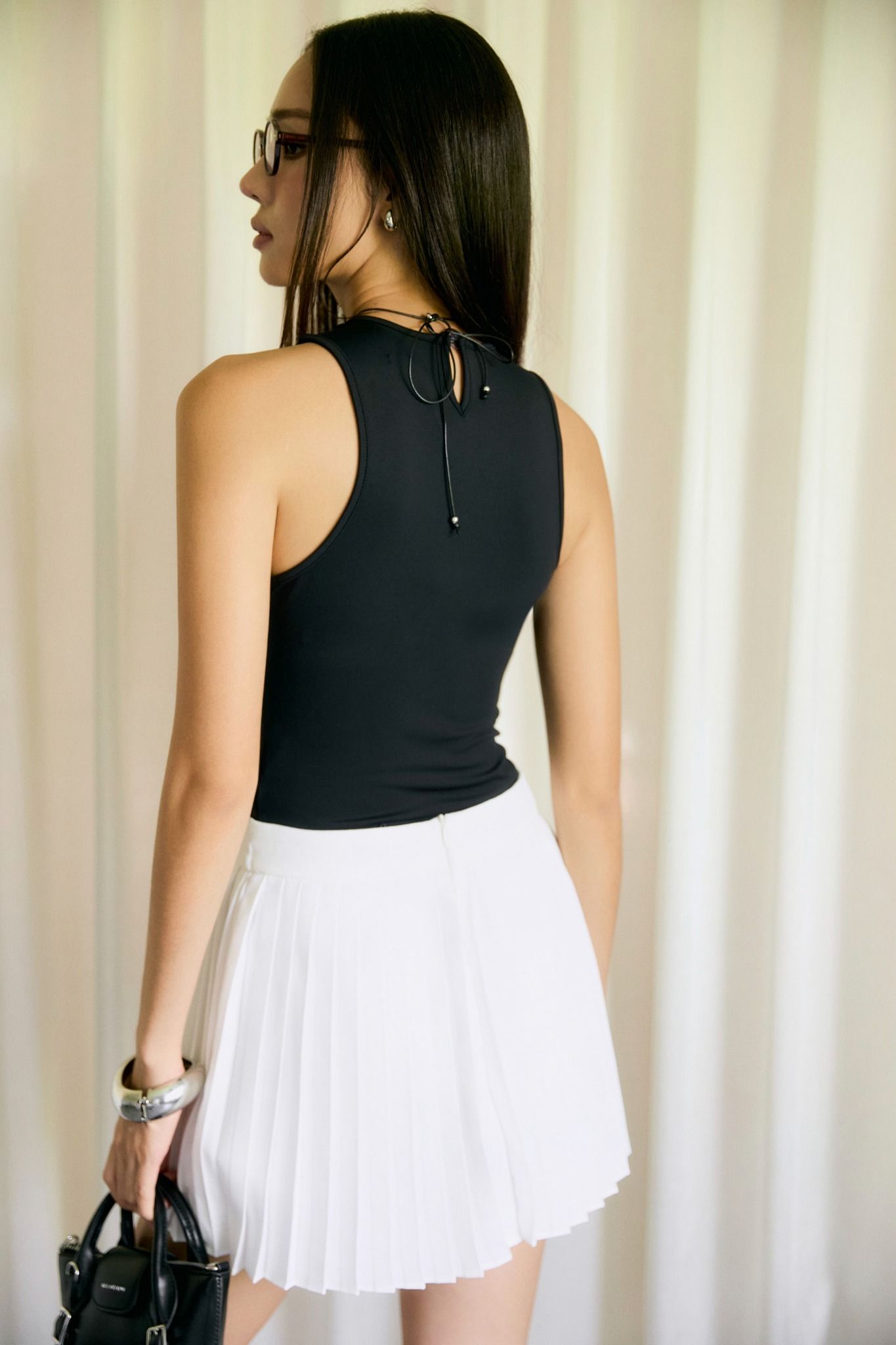 Chân Váy Pleat Black White