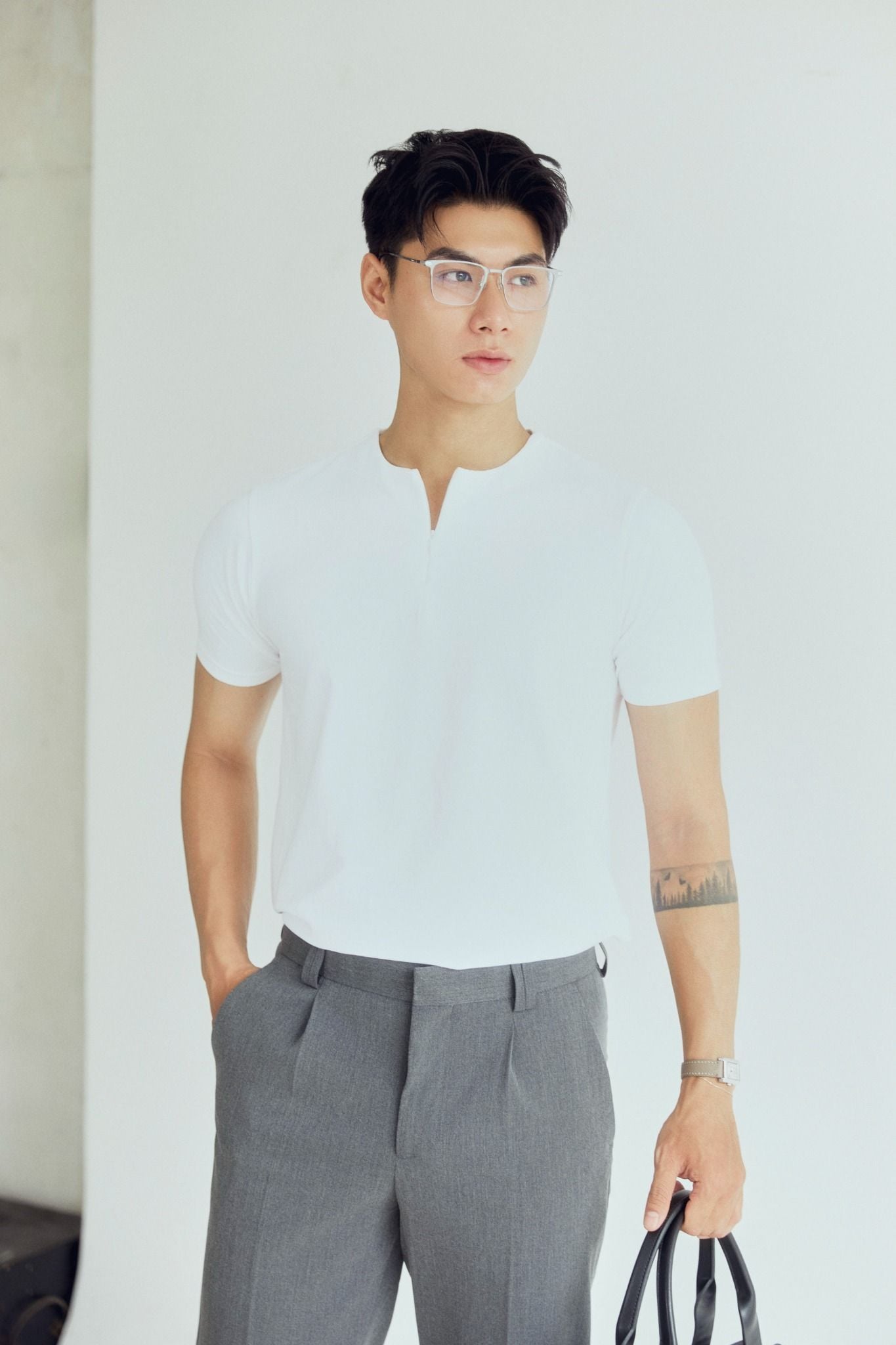 Áo Thun Body Light Zip