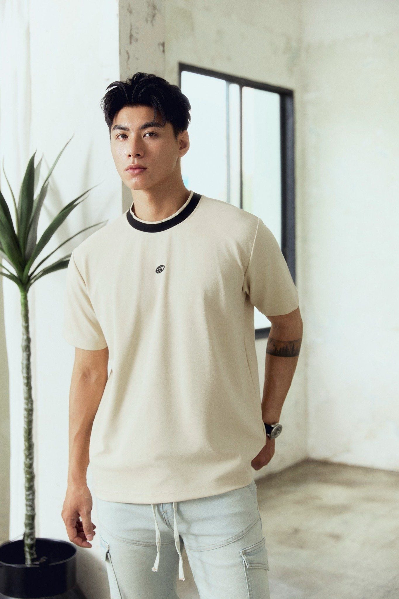 Áo Thun Lining Mixed Neck