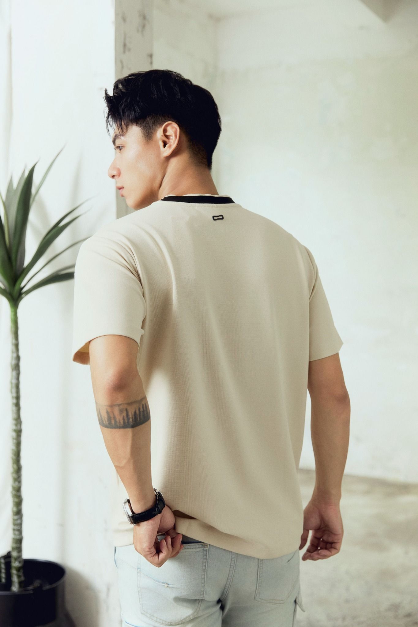 Áo Thun Lining Mixed Neck